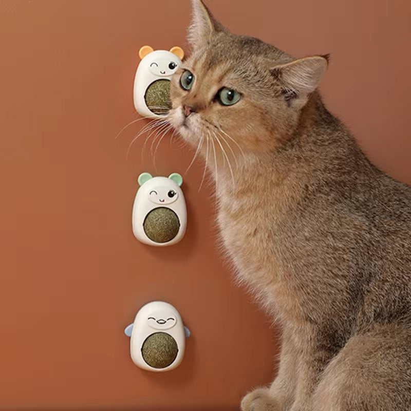 Rotating Catnip Lick Ball – Natural Cat Treat & Playtime Delight